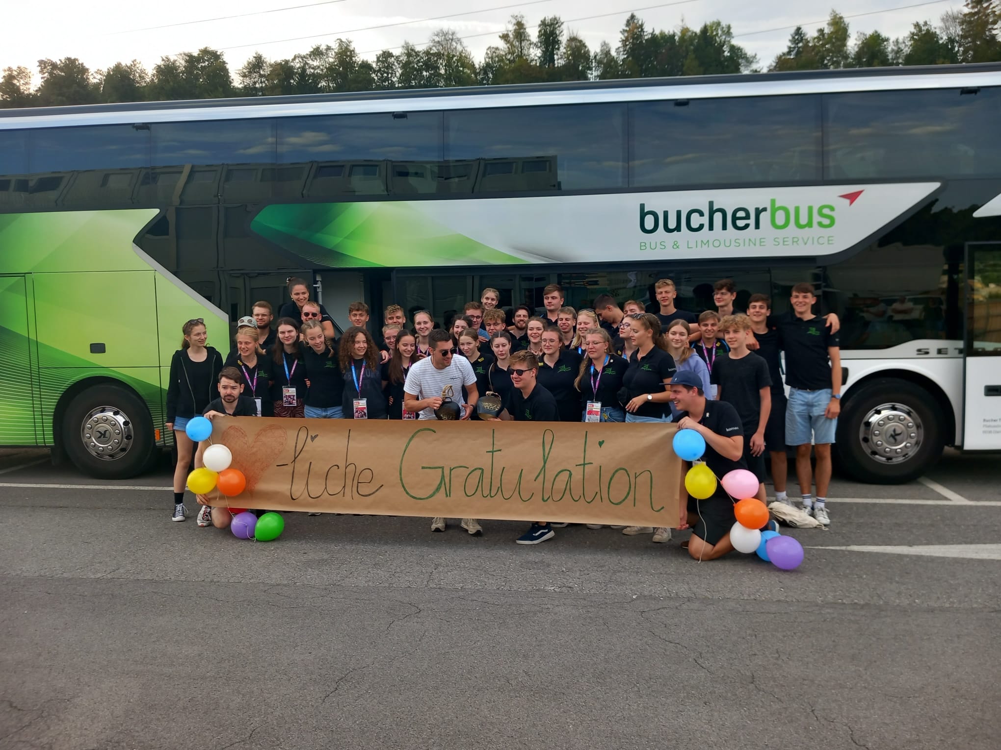 Gratulation an YWB Rontal