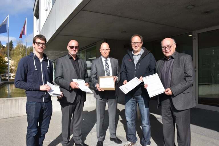 Initiative für Mehrzweckhalle